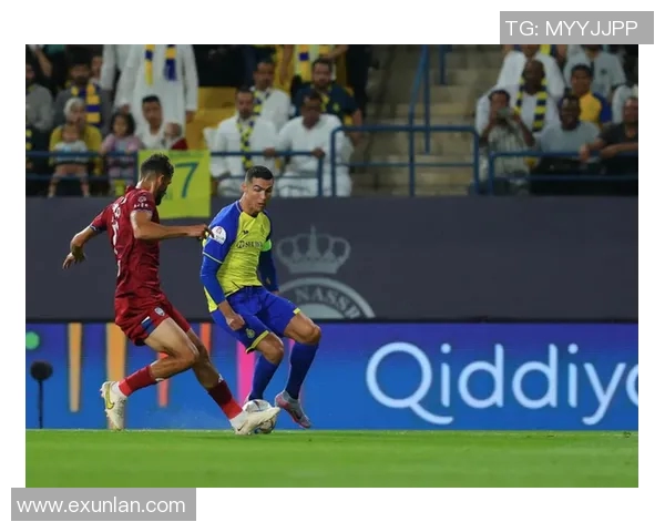 埃及与沙特上半场激战回顾双方战术与球员表现分析