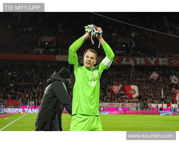 诺伊尔重伤缺席整个赛季拜仁急寻德赫亚顶替救火 诺伊尔重伤缺席整个赛季拜仁急寻德赫亚顶替救火