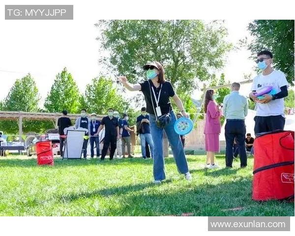 飞盘战术解析:探索北京飞盘队的战术控制与团队协作体系 飞盘战术解析:探索北京飞盘队的战术控制与团队协作体系